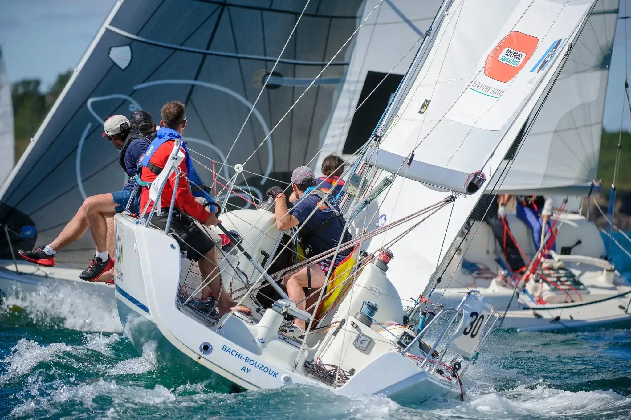 Séance d’entraînement sur l’eau avec le club de voile de La Rochelle